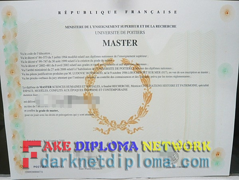 How to Copy a Fake Université de Poitiers Degree: A Step-by-Step Guide